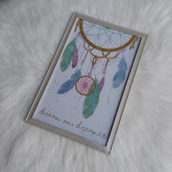 New! Dream On Dreamer Glass Frame Home Decor 1 pc - Picture 2 of 5
